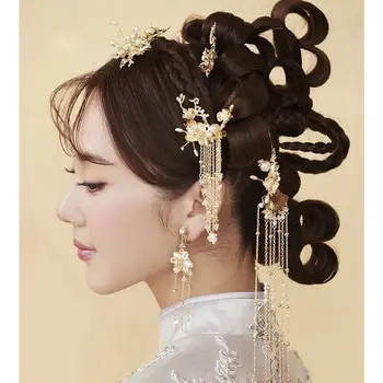 Kinijos nuotakos šukuosena žingsnis purtyti kutas tiara kostiumas Kinijos vestuvių phoenix vinjetė cornote