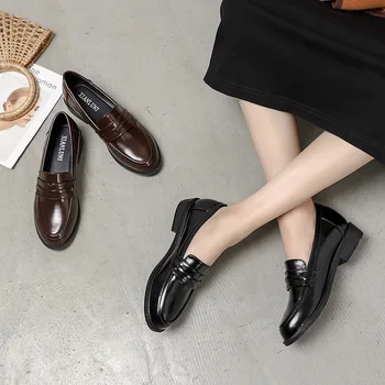 Moterų batai 2020 m. pavasarį naujas didelio dydžio mokasīni, juoda Ruda plokšti batai moterims, plokščių laisvalaikio bateliai butai, ponios batai 40 41