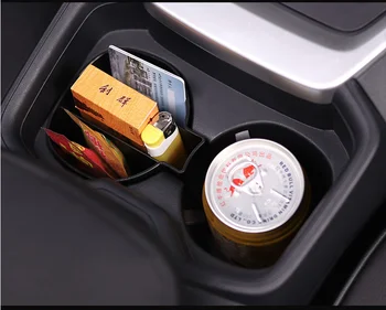 Toyota RAV4 2019 2020 XA50 RAV 4 50 Puodelio laikiklis laikymo dėžutė Priedai Taurės kilimėlis Kortelės telefono saugojimo dėžutė